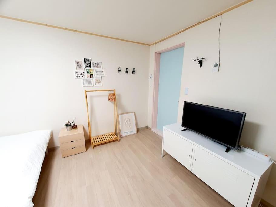 House Mongja Hotel Сеул Екстериор снимка