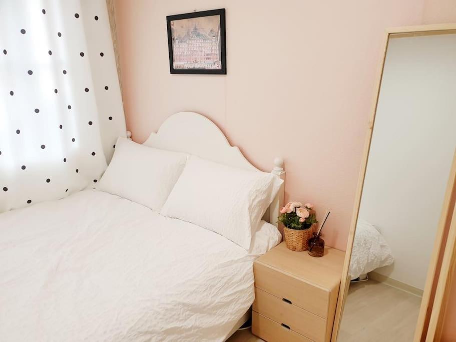 House Mongja Hotel Сеул Екстериор снимка